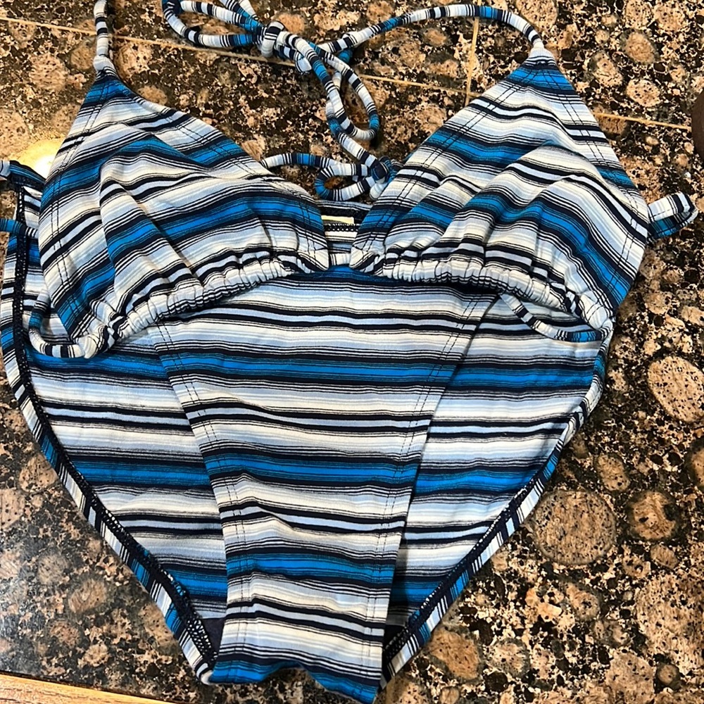 String bikini by Old Navy. Navy, light blue, and white stripes